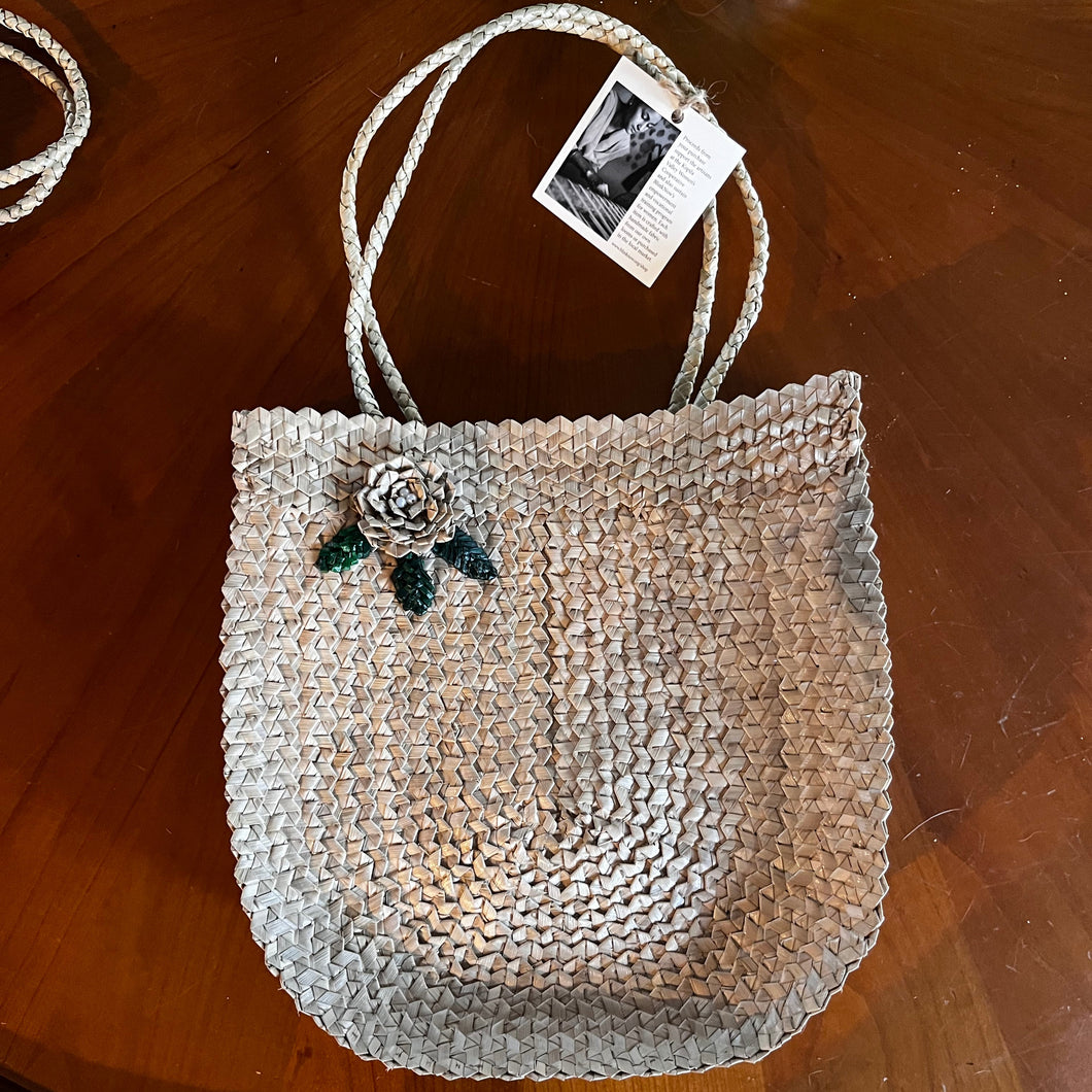 Thakal woven zippered tote