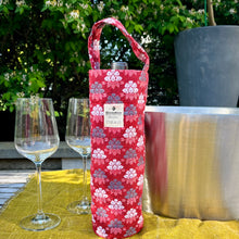 Load image into Gallery viewer, Wine Tote in Traditional Dhaka