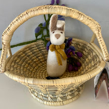 Load image into Gallery viewer, Coiled Handled Basket